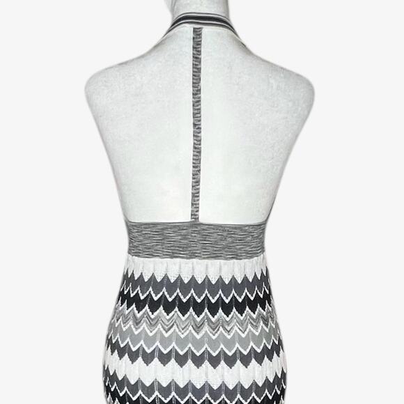 Victoria's Secret Chevron Halter T-Strap Maxi Dress Size S Black White Stretchy - Picture 6 of 12